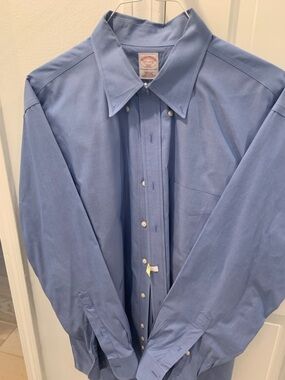 Brooks Brothers Men’s Sky Blue Button-Down Dress Shirt